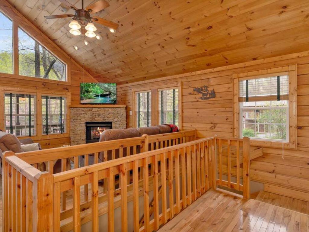 Soco Serene Cabin In The Heart Of Maggie Valley Esterno foto