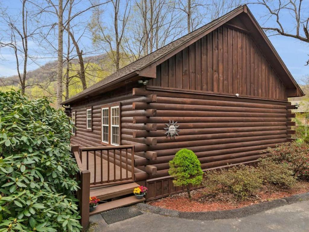 Soco Serene Cabin In The Heart Of Maggie Valley Esterno foto